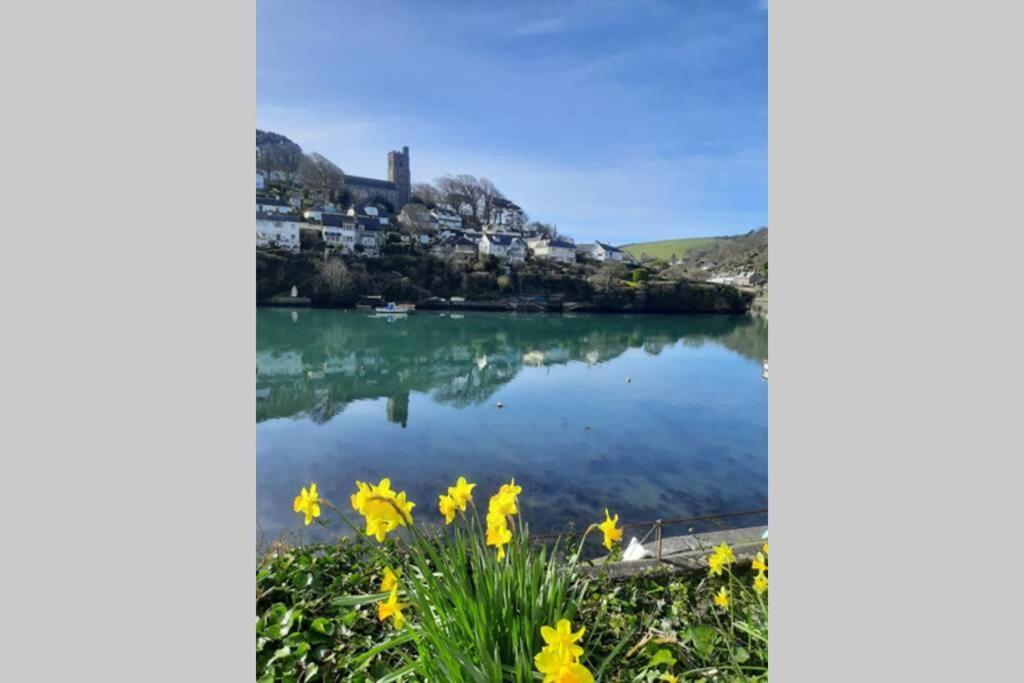 The Cottage , Newton Ferrers エクステリア 写真