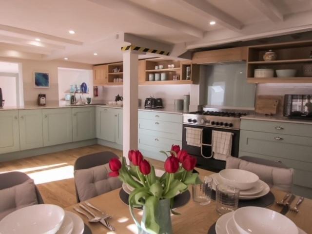 The Cottage , Newton Ferrers エクステリア 写真
